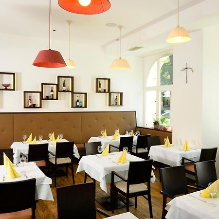 Hotel Kolping Merano Exteriör bild