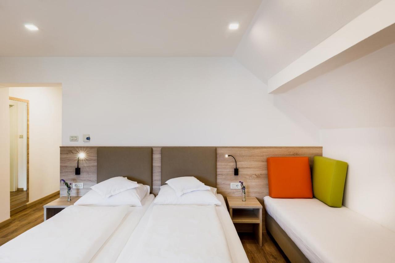 Hotel Kolping Merano Exteriör bild