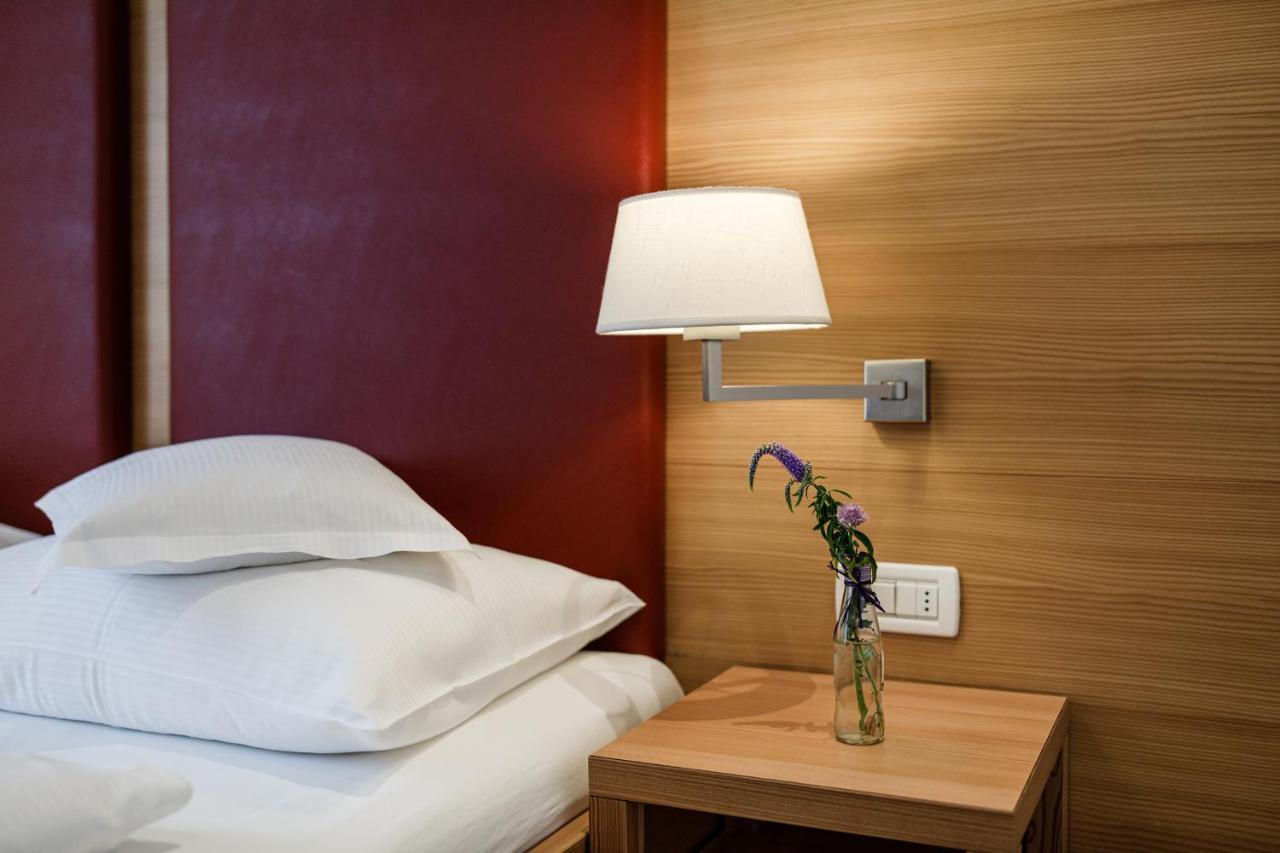 Hotel Kolping Merano Exteriör bild