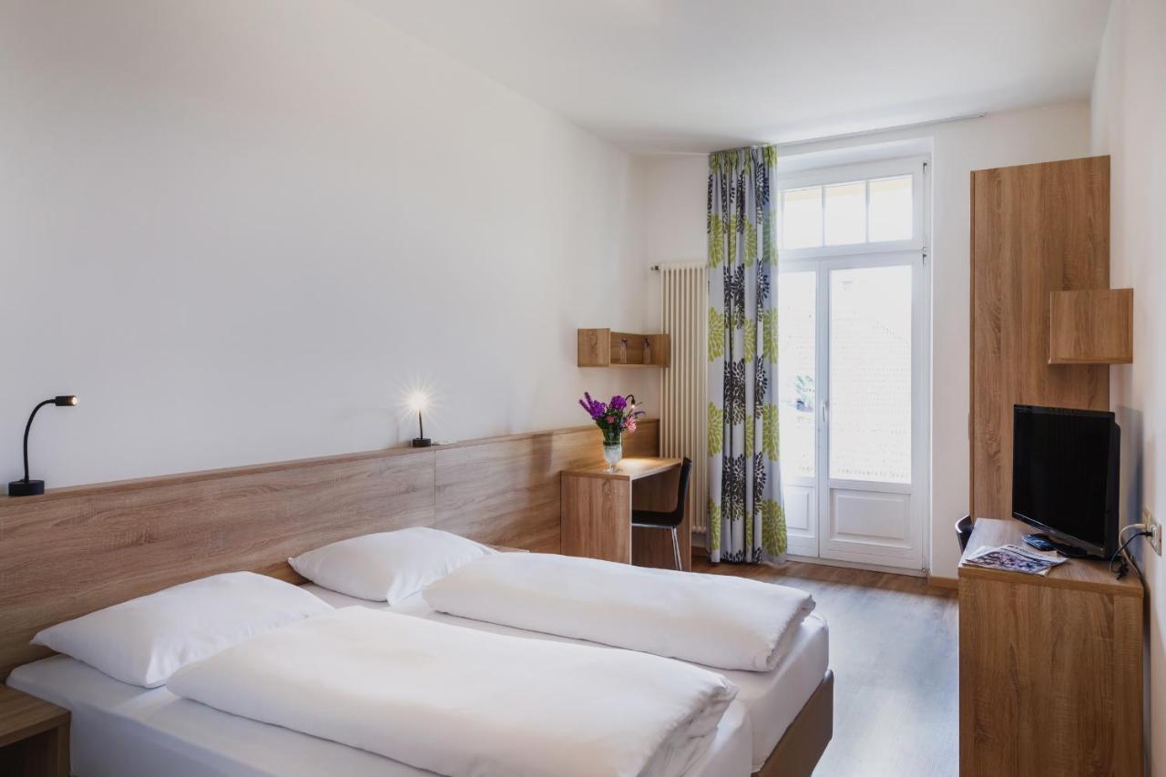 Hotel Kolping Merano Exteriör bild