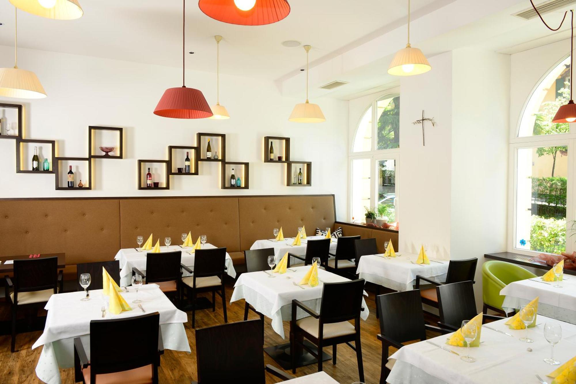 Hotel Kolping Merano Exteriör bild